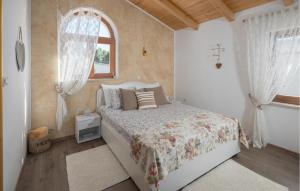 Beautiful Home In Brest Pod Uckom