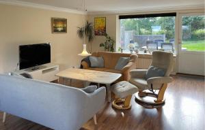 4 Bedroom Amazing Home In Farsø