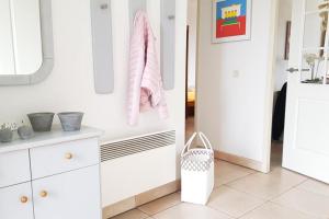 Westwing 79 Ameland für bis zu 6 Personen, nach Westen augerichtet, strandnah, Haustiere herzlich willkommen