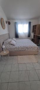 Chambre face aux vignes