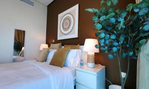 Zigzag Tower B-Mega place viewing Sea and Golf, 2 BR -1110B