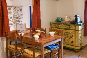 Au Pied Du Château - Wifi Parking