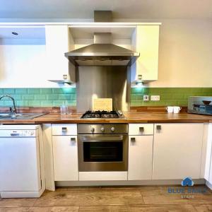 Gardenia House By Blue Skies Stays