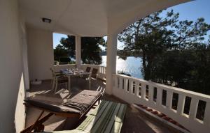 Apartman Ana Pag by Villas Guide