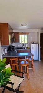 Departamento a una cuadra del centro, casino y del lago