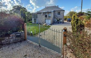 Gorgeous Home In Paimpol With Wifi