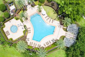 Heritage Crossing Retreat, 3 bed, 2 bath, Stunning Views, 2 balconies, 130