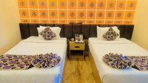 SAROJINI GARDEN HOTEL & RESTAURANT