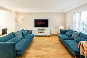 Spacious 2 Bed Flat with Garden for up to 6