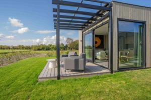Buitenplaats Hotel met terras, studio