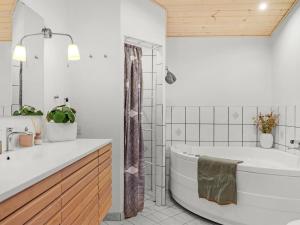 Holiday Home Maunu - from the sea by Interhome