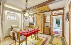 1 Bedroom Cozy Apartment In Galmsbüll