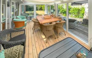 Nice Home In Esbjerg V With Wifi