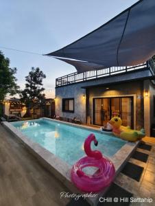 Chill at Hill Pool Villa Sattahip