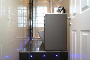 Modern 3-Bed Flat Prime Falkirk Location