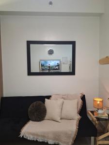 Shore 2 Condotel Near Airport MOA City View