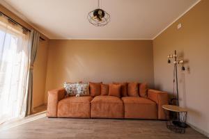 Vila Suncokreti Topola