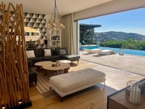 Giulia, villa exceptionnelle, vue mer et Ajaccio