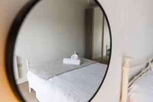 2 Bed City Centre Apartment by BrumStay UK