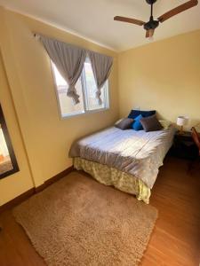 Casa entre a praia e a lagoa pequena