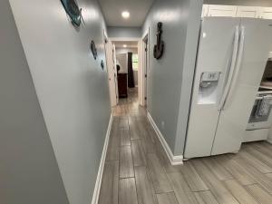 Mahi - New Renovation On Gulf Access Canal 1.3 Mile 2 Beach