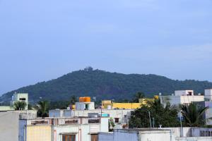 3 BHK Homestay Near CHENNAI AIRPORT