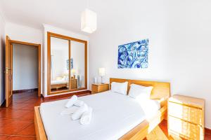 Shinning Waves Apartment