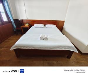 DONDET Vixay Sunset And River View