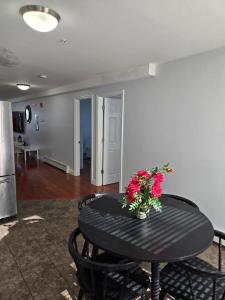 Cozy nest getaway near Boston!