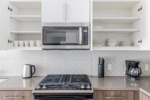 Blueground Milpitas pool nr Great Mall SFO-1951