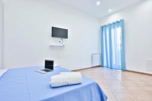 GuestHost - Yalta - Seaview Apartment in Pozzuoli img14