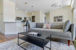 Blueground Scofield Farms pool nr Walnut Creek Park ATX-356