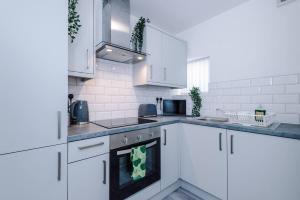 Walkable distance to LFC & EFC Stadiums