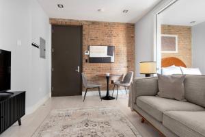 Blueground Lower East Side rooftop nr Tenement Museum NYC-2052