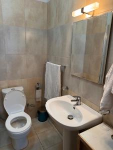 SkyView Hotel & Apartments