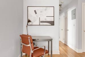 Blueground Manhattan Valley balcony nr Central Park NYC-1965