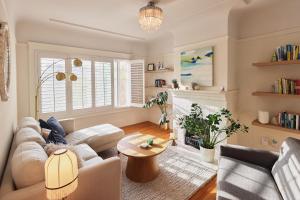 Beautiful Home with Sun-Drenched Garden, 2 BR,1 BA ,laundry, parking, Potrero Hill location, modern aesthetic - 4hvězdičkové hotely ve městě San Francisco