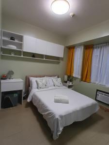 Golden Palm at One Palm Tree Villas