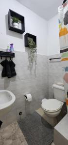 Gilmar Stay, A pasos de la Avenida España