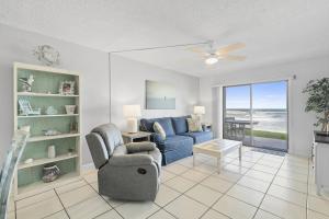 112 - Updated 22 Oceanfront Ground Floor Corner