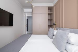 4 Bedroom Apartment - Zyblikiewicza 5