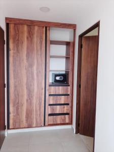 Central Studio with Roof Top Romantic Zone 202