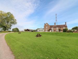 Far Coley Farm and Kilnhurst Log Cabin - 4hvězdičkové hotely ve městě Stafford