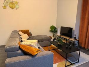 L'Industrielle - Cozy & central - Close to train station - 3hvězdičkové hotely ve městě Brive-la-Gaillarde