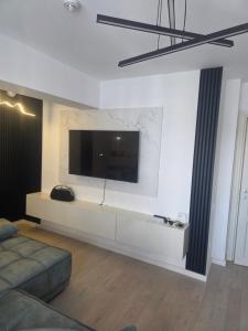 Family Home 2 Centru Palas Mall