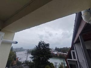 Cozy Flat by Rioni River, 50m from City Center