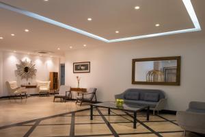 Golden Beach Resort & Spa