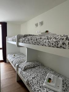 Alpine glow - sophisticated ski in - ski out