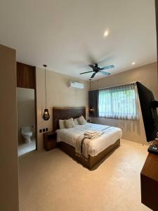 Great 3 bedroom apartment and private pool