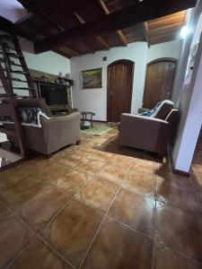 Casa em São Sebastião refúgio do pontal